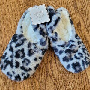 NWT - Leopard Print Fuzzy Slipper Socks